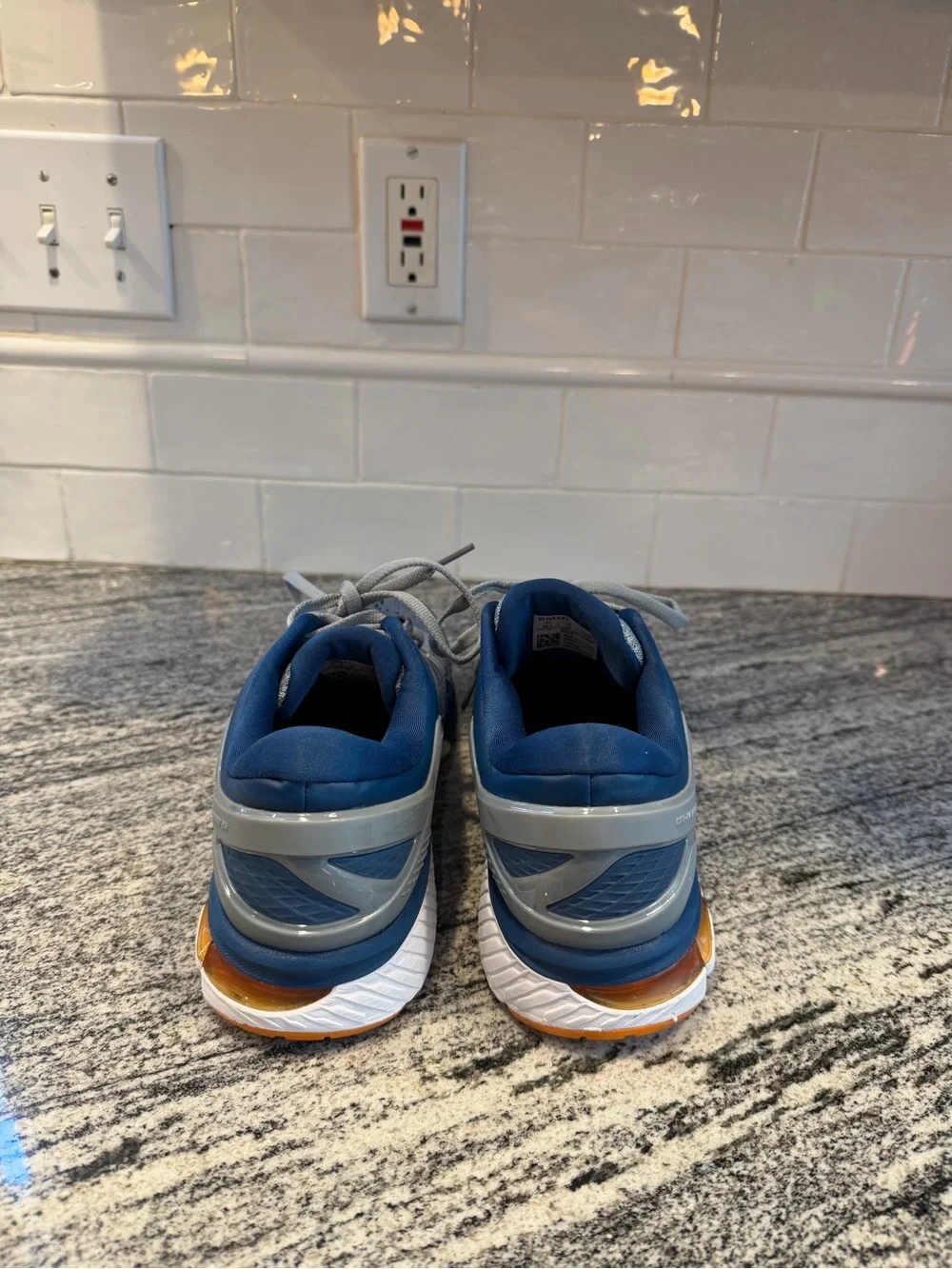 Men’s Asics Kayano 26 Size 10